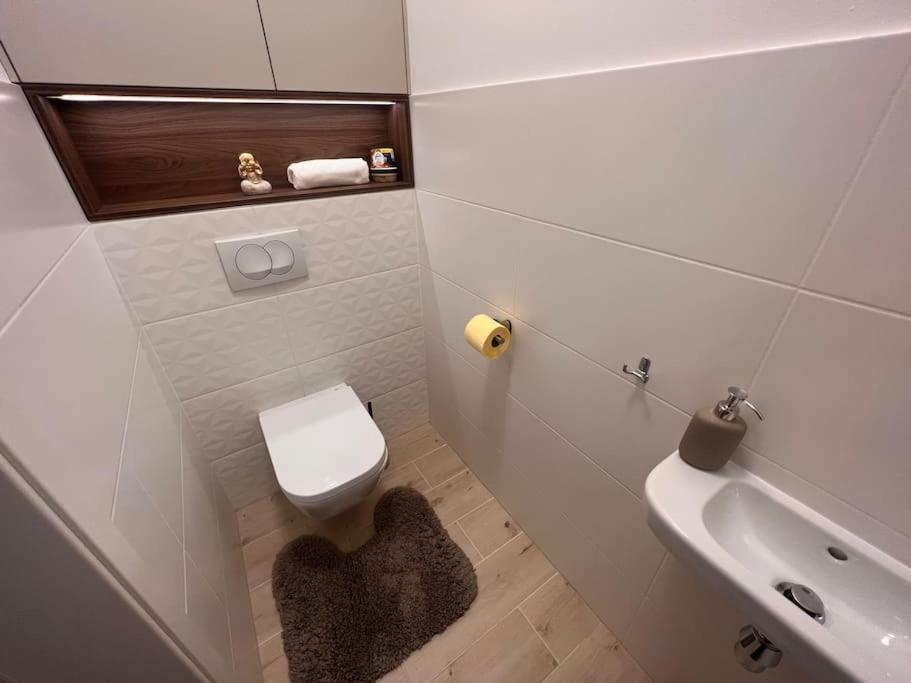Karzo Property Lk 206 Budapeste Exterior foto