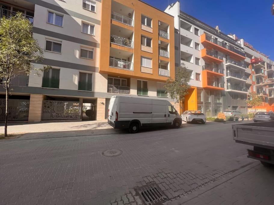 Karzo Property Lk 206 Budapeste Exterior foto
