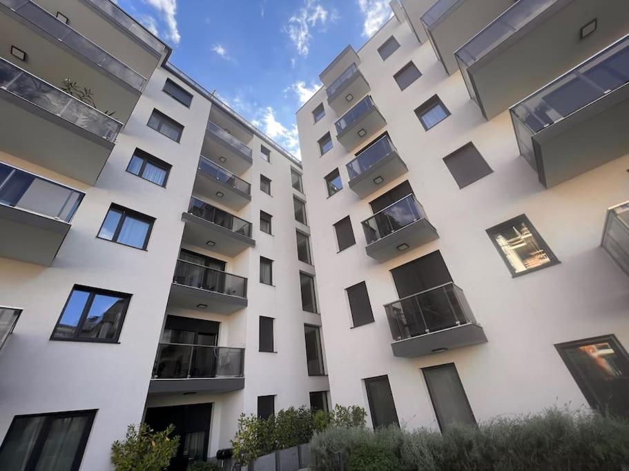 Karzo Property Lk 206 Budapeste Exterior foto