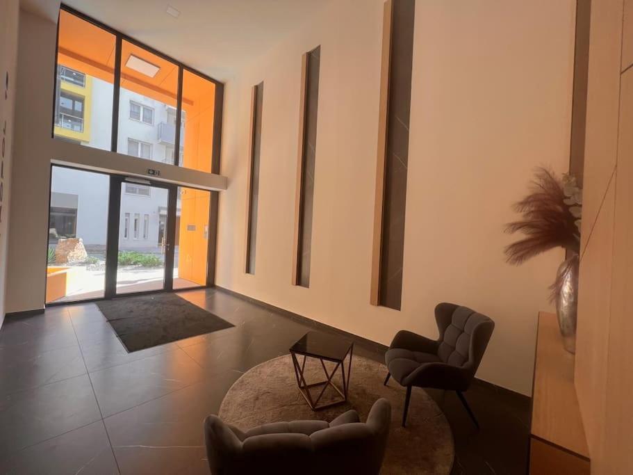 Karzo Property Lk 206 Budapeste Exterior foto